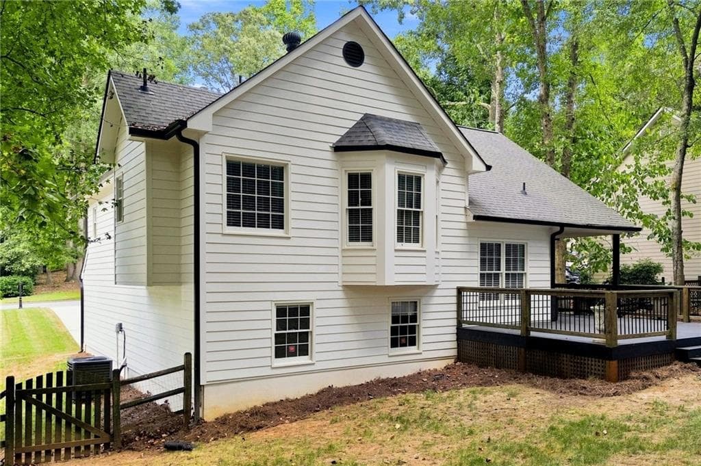 4 bedroom, 2 bathroom, 1,669 sq ft single family residence under contract at 657 Wedgewood Drive, Woodstock, GA 30189 — photo 7