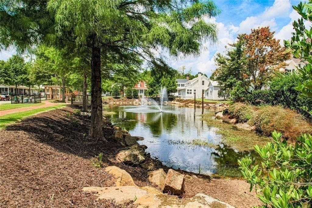 3 bedroom, 4 bathroom, 2,164 sq ft single family residence for sale at 31 Bourbon Street, Senoia, GA 30276 — photo 7
