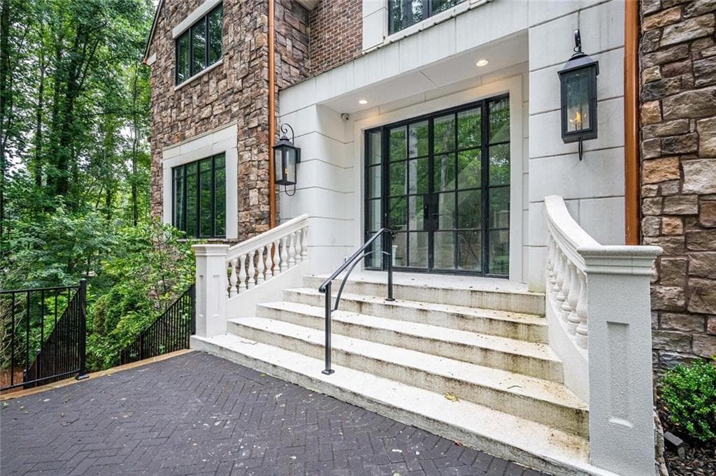 5 bedroom, 8 bathroom, 10,002 sq ft single family residence for sale at 1710 Adams Drive, Atlanta, GA 30311 — photo 7