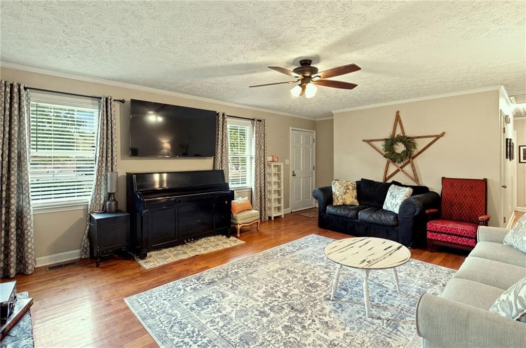 3 bedroom, 2 bathroom, 1,696 sq ft single family residence for sale at 4 Fuqua Court, Rome, GA 30165 — photo 6
