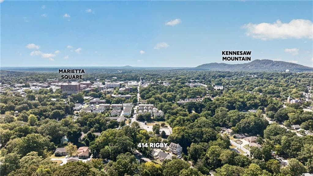 3 bedroom, 2 bathroom, 1,221 sq ft single family residence for sale at 414 Rigby Street, Marietta, GA 30060 — photo 2