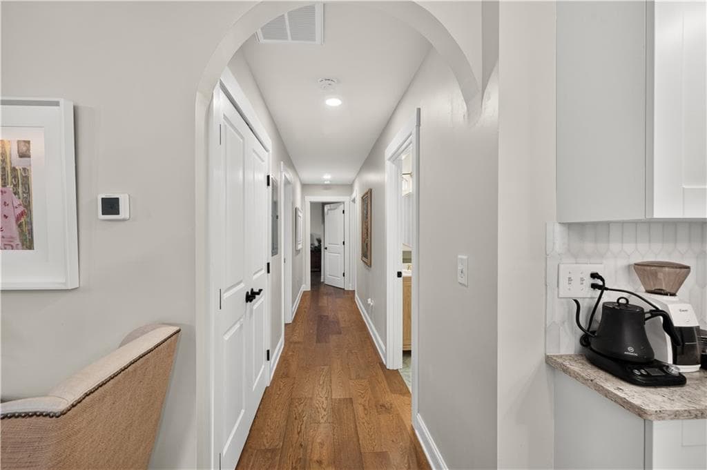 3 bedroom, 2 bathroom, 1,221 sq ft single family residence for sale at 414 Rigby Street, Marietta, GA 30060 — photo 10