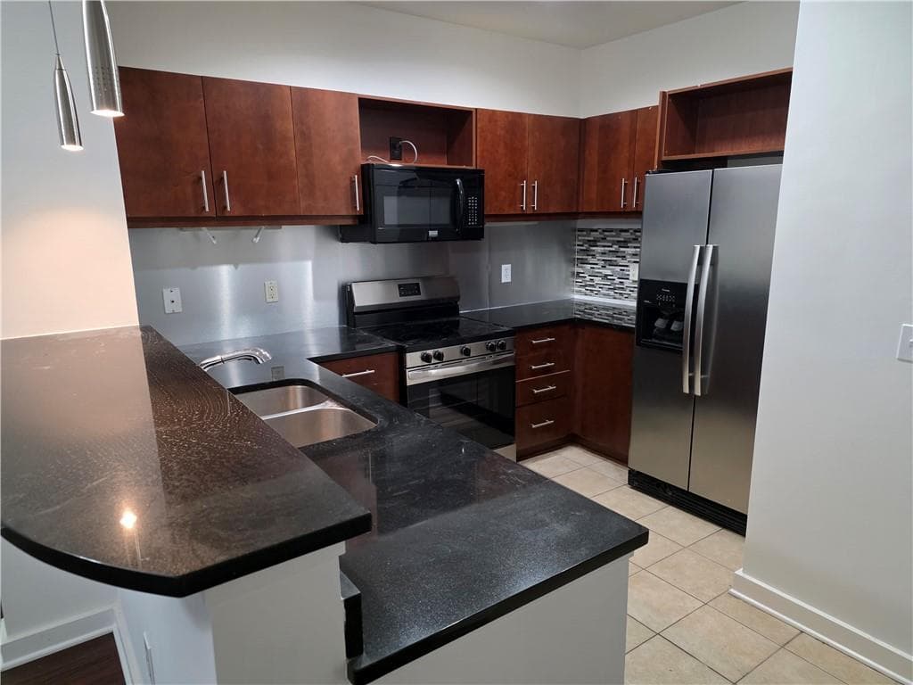 1 bedroom, 1 bathroom condominium for rent at 390 17th Street 3065, Atlanta, GA 30363 for $1,595 a month — photo 1 of 27