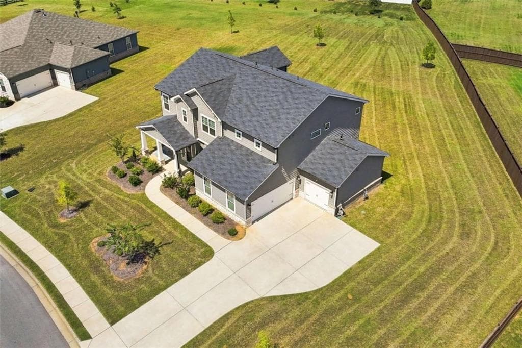 5 bedroom, 4 bathroom, 3,370 sq ft single family residence for sale at 109 Bastian Road, Mcdonough, GA 30252 — photo 4