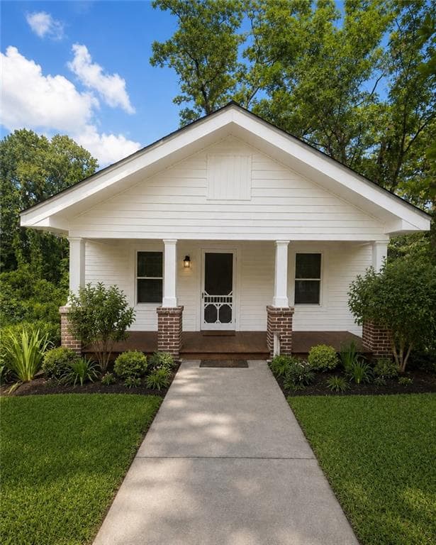 2 bedroom, 1 bathroom, 1,310 sq ft single family residence for sale at 965 North Avenue, Macon, GA 31211 — photo 1 of 9
