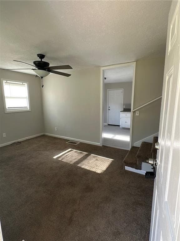 3 bedroom, 2 bathroom, 1,102 sq ft single family residence for sale at 130 Knob Drive, Carrollton, GA 30116 — photo 2