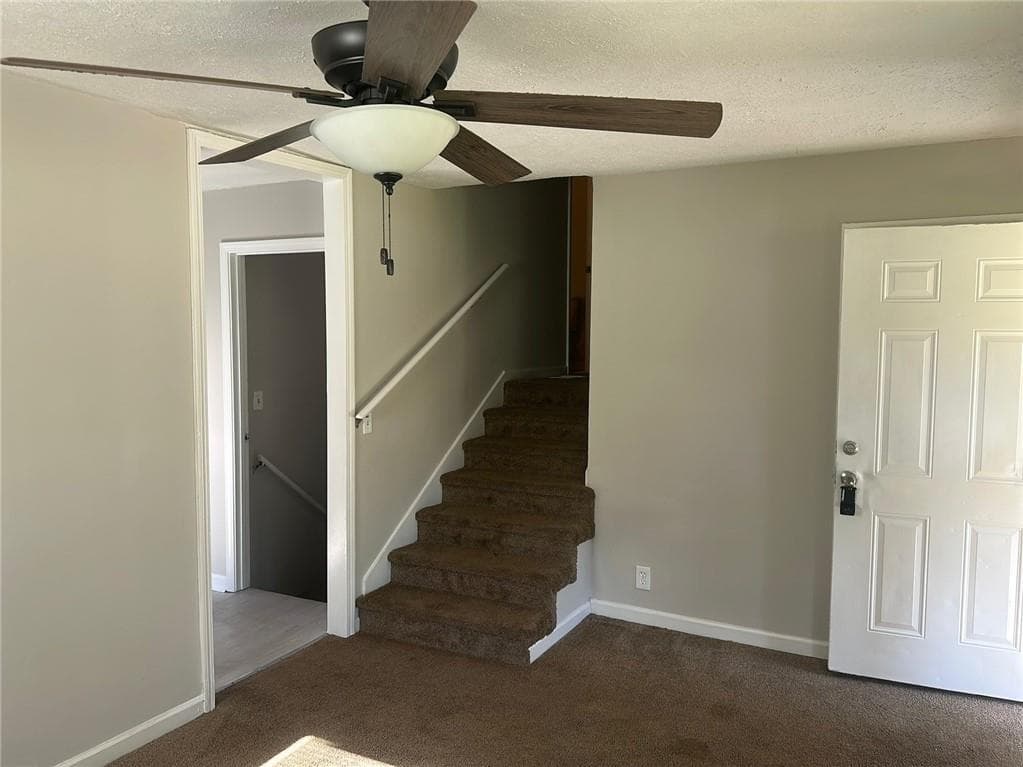 3 bedroom, 2 bathroom, 1,102 sq ft single family residence for sale at 130 Knob Drive, Carrollton, GA 30116 — photo 4