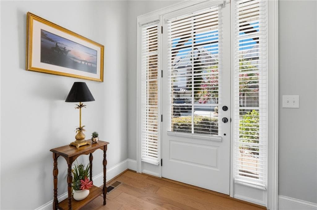 4 bedroom, 4 bathroom, 3,080 sq ft townhouse for sale at 468 Springer Bend, Marietta, GA 30060 — photo 3