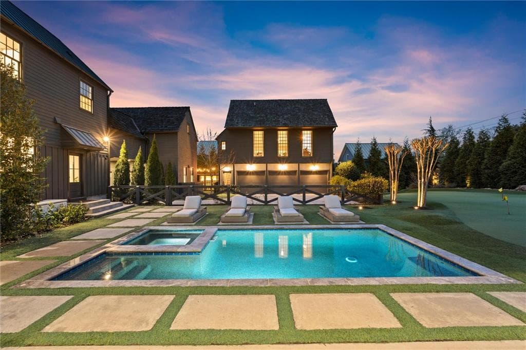6 bedroom, 6 bathroom, 5,755 sq ft single family residence under contract at 6835 Colfax Avenue, Cumming, GA 30040 — photo 2