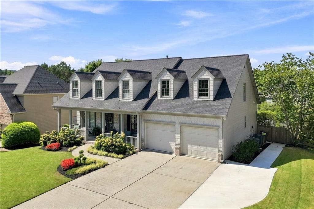 5 bedroom, 4 bathroom, 4,692 sq ft single family residence for sale at 4015 Gold Mill Ridge, Canton, GA 30114 — photo 3