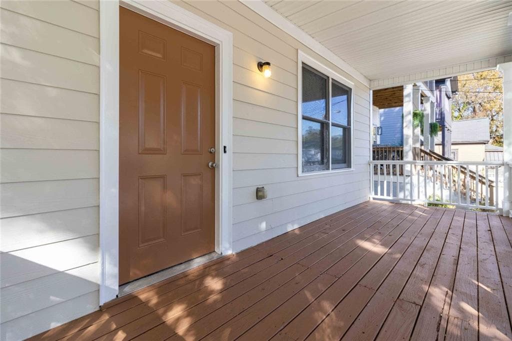 3 bedroom, 3 bathroom, 1,672 sq ft single family residence for rent at 639 Ira Street, Atlanta, GA 30312 for $2,675 a month — photo 3