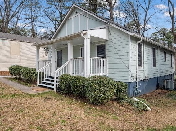 3 bedroom, 2 bathroom, 1,200 sq ft single family residence for rent at 1224 Westmont Road, Atlanta, GA 30311 for $1,900 a month — photo 2