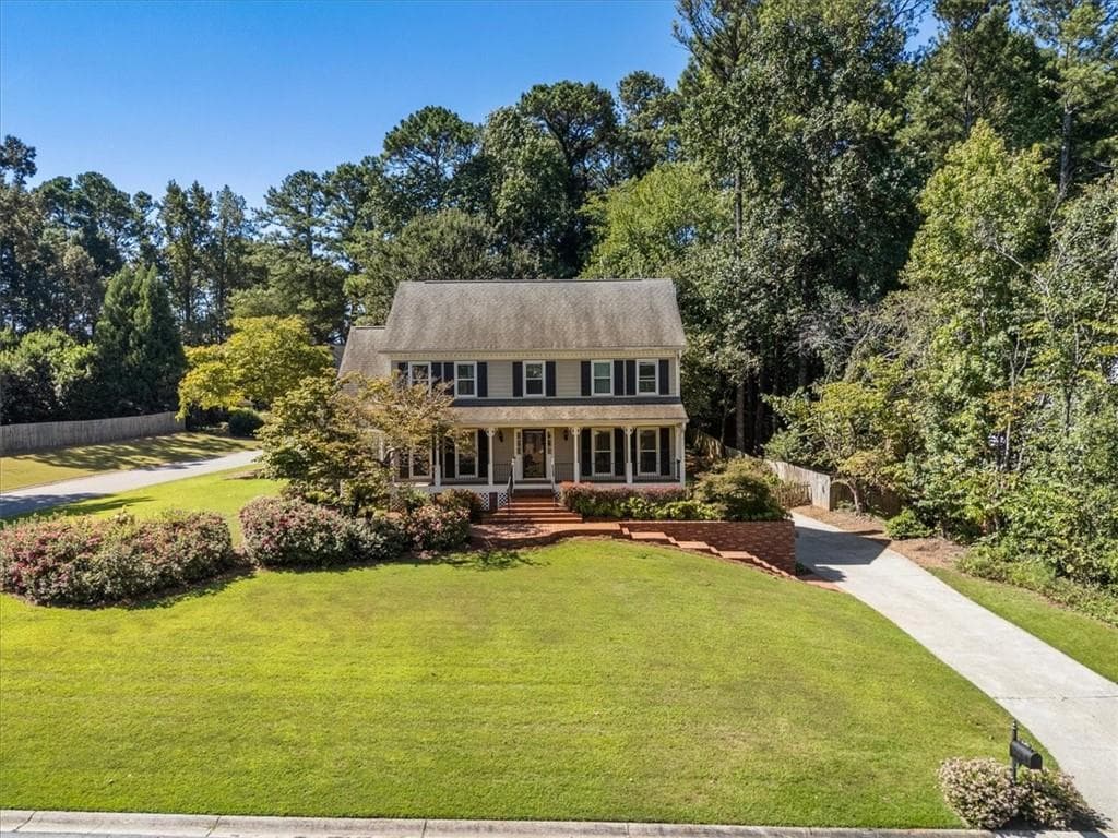 4 bedroom, 4 bathroom, 2,938 sq ft single family residence for sale at 147 Lakeside Drive, Kennesaw, GA 30144 — photo 9