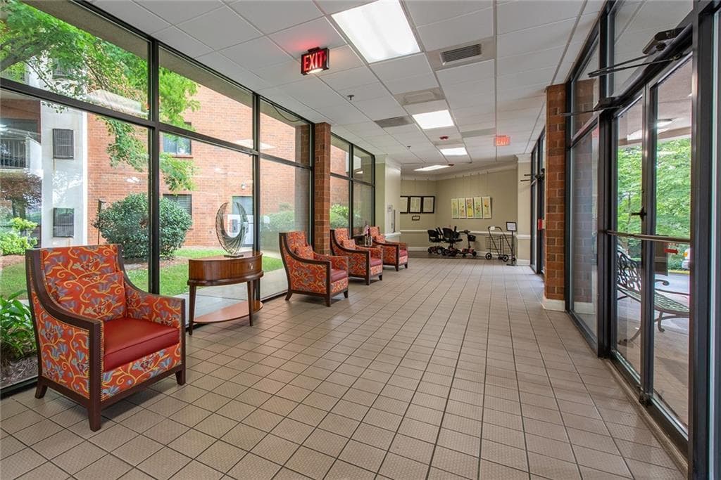 2 bedroom, 2 bathroom, 1,070 sq ft condominium for rent at 300 Johnson Ferry Road B510, Sandy Springs, GA 30328 for $2,300 a month — photo 8