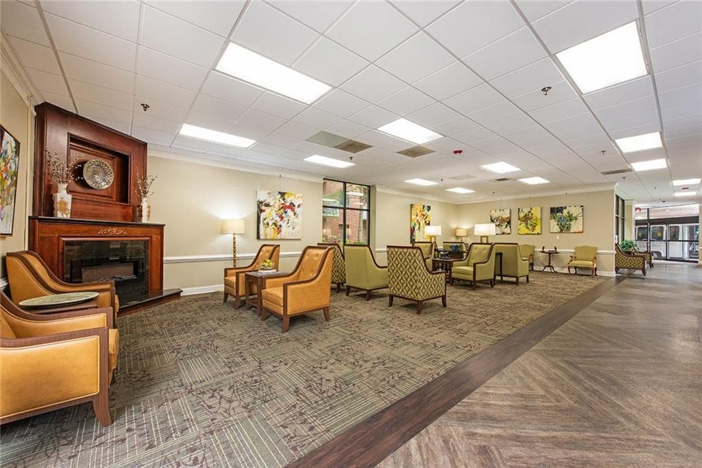 2 bedroom, 2 bathroom, 1,070 sq ft condominium for rent at 300 Johnson Ferry Road B510, Sandy Springs, GA 30328 for $2,300 a month — photo 9