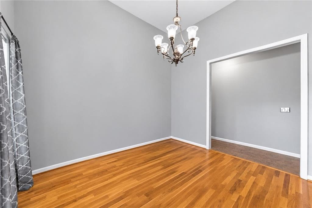 3 bedroom, 2 bathroom, 2,115 sq ft single family residence under contract at 238 Apple Valley Road, Commerce, GA 30529 — photo 7
