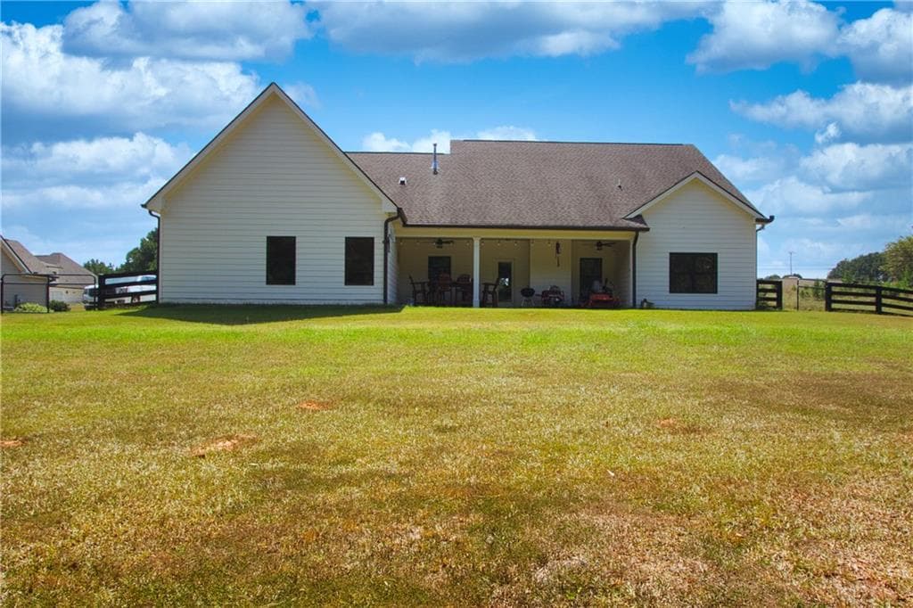 4 bedroom, 3 bathroom, 3,147 sq ft single family residence for rent at 1020 Arbor Lane, Madison, GA 30650 for $2,600 a month — photo 6