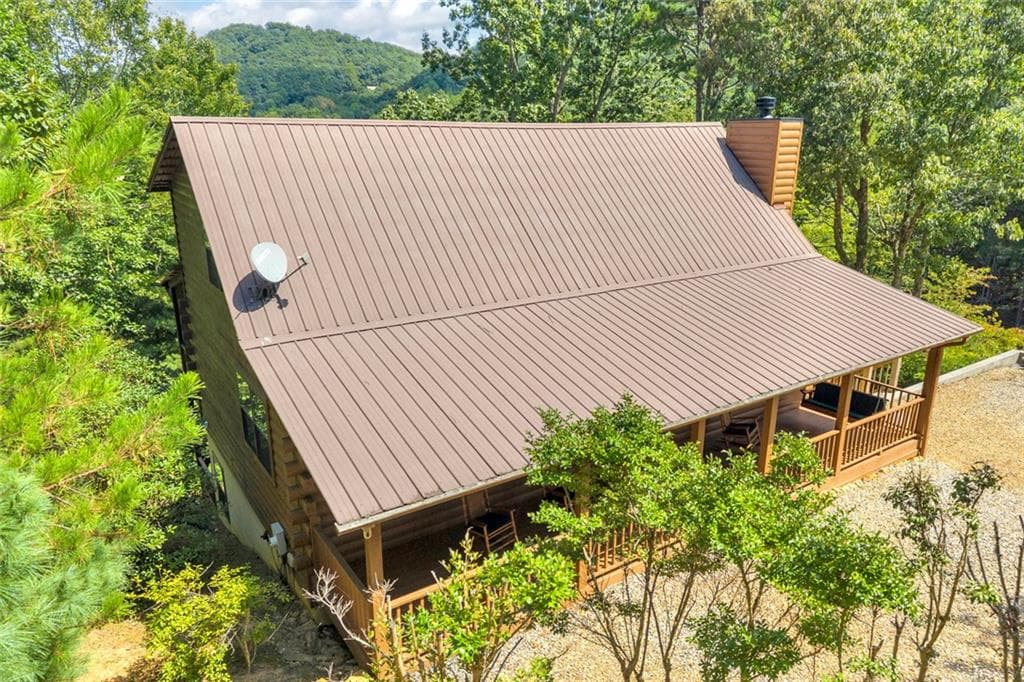 3 bedroom, 2 bathroom, 2,720 sq ft single family residence for sale at 122 Sky High Drive, Blairsville, GA 30512 — photo 6