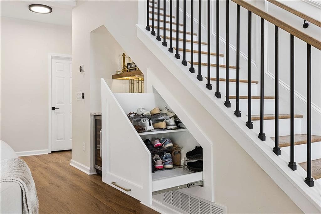 3 bedroom, 3 bathroom, 2,236 sq ft single family residence for rent at 1181 Alexandria Court, Atlanta, GA 30319 for $5,900 a month — photo 10