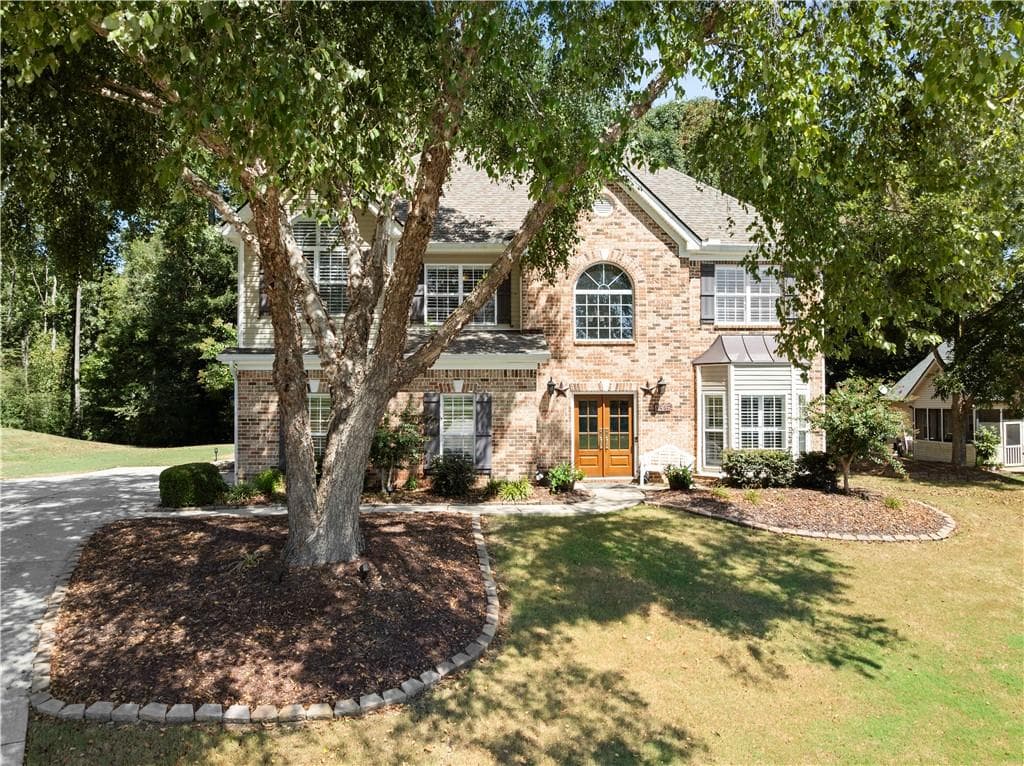 4 bedroom, 3 bathroom, 2,151 sq ft single family residence for sale at 4846 Amstel Place, Flowery Branch, GA 30542 — photo 3