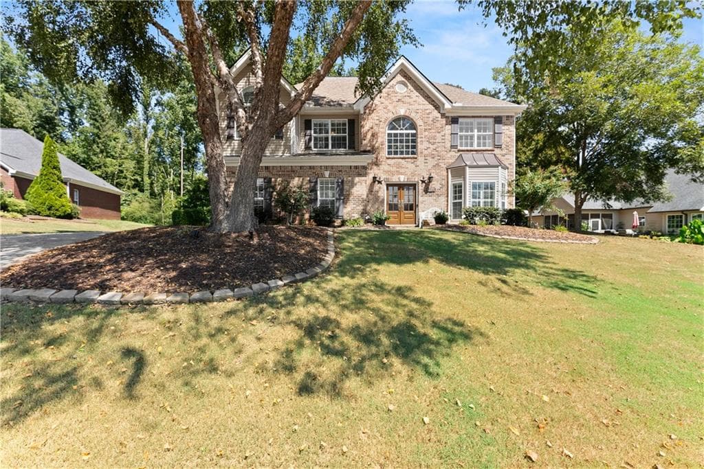 4 bedroom, 3 bathroom, 2,151 sq ft single family residence for sale at 4846 Amstel Place, Flowery Branch, GA 30542 — photo 4