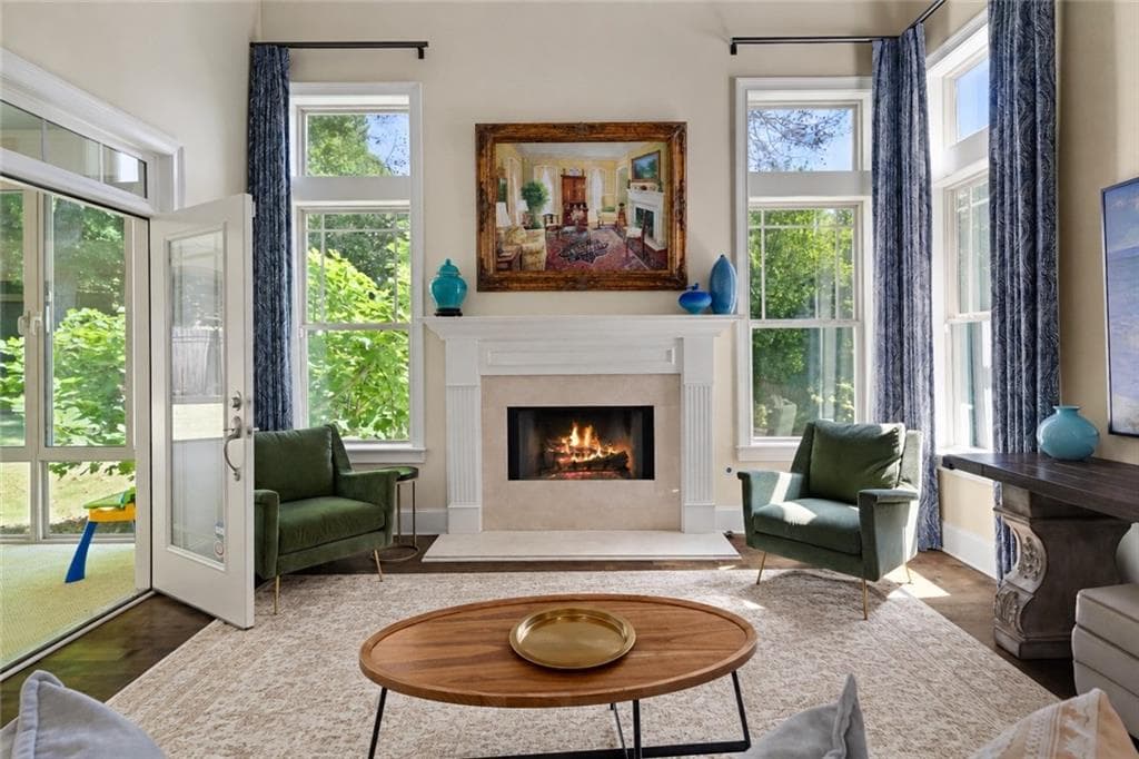 5 bedroom, 6 bathroom, 4,924 sq ft single family residence for sale at 1929 Wildwood Place, Atlanta, GA 30324 — photo 3