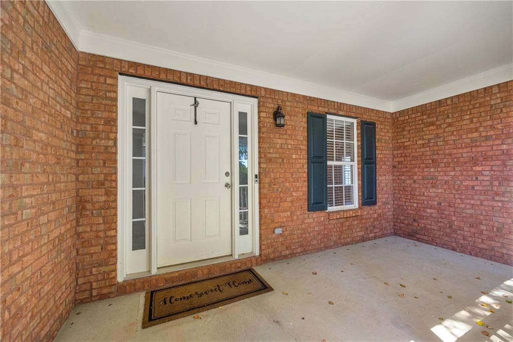 3 bedroom, 2 bathroom, 2,750 sq ft single family residence for sale at 1477 Abbie Kilgore Way, Loganville, GA 30052 — photo 5