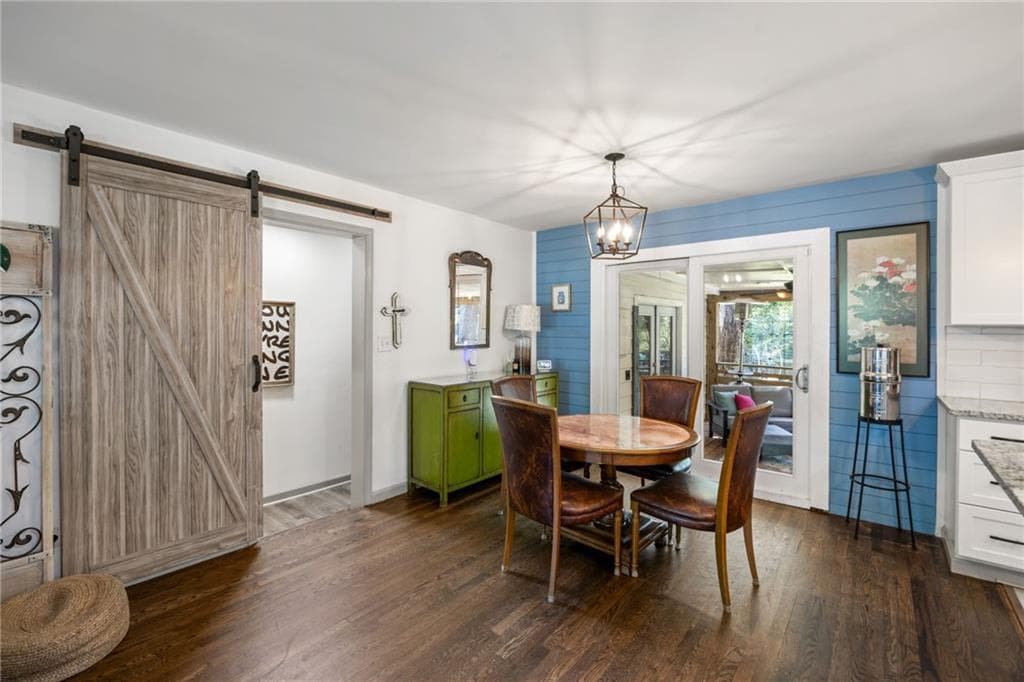 4 bedroom, 3 bathroom, 1,697 sq ft single family residence for sale at 3202 Highland Drive, Smyrna, GA 30080 — photo 6