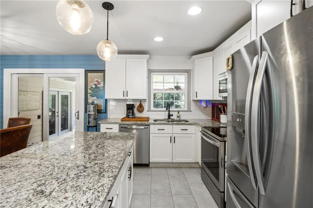 4 bedroom, 3 bathroom, 1,697 sq ft single family residence for sale at 3202 Highland Drive, Smyrna, GA 30080 — photo 10