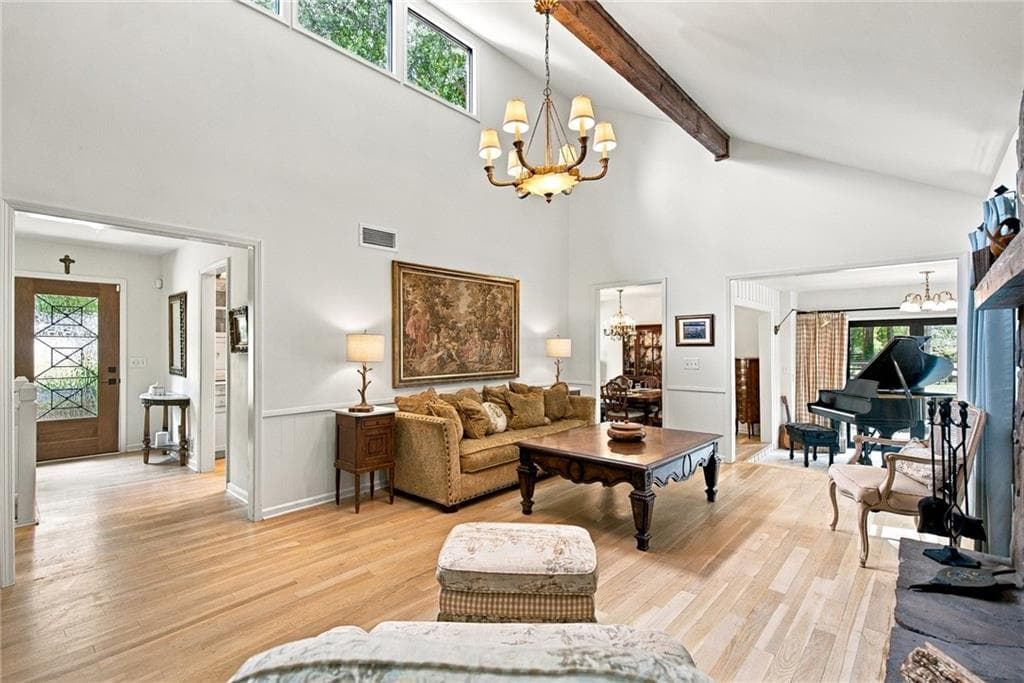 3 bedroom, 2 bathroom, 1,569 sq ft single family residence for sale at 2945 Brett Circle, Acworth, GA 30101 — photo 10