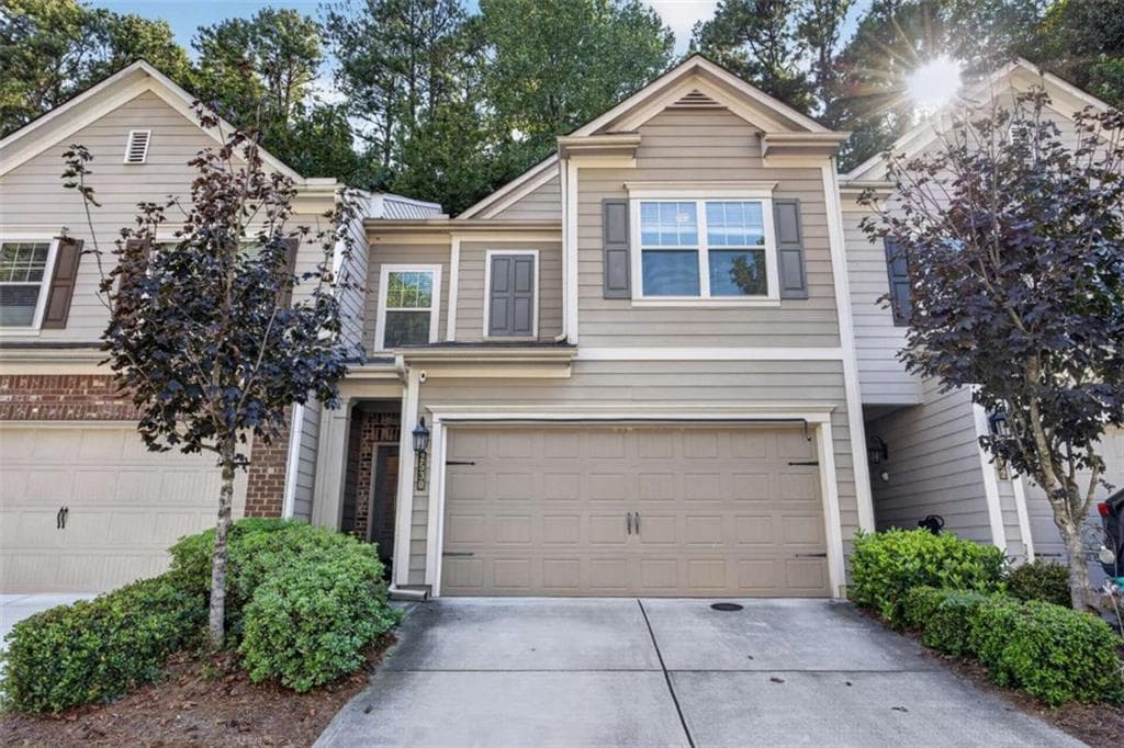 3 bedroom, 3 bathroom, 1,788 sq ft townhouse under contract at 2530 Norwood Park Crossing, Doraville, GA 30340