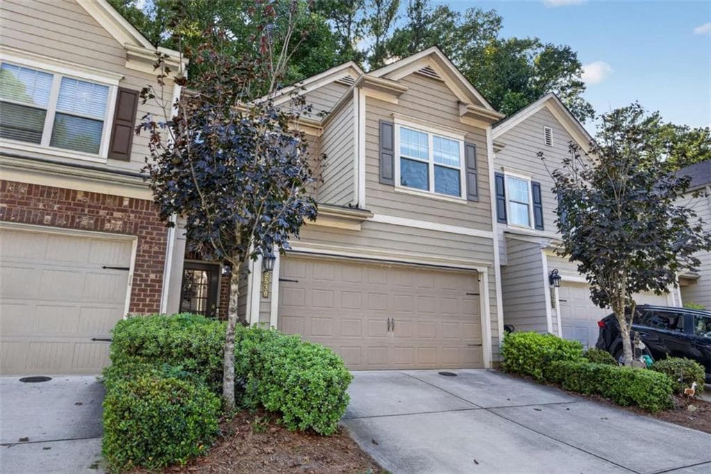 3 bedroom, 3 bathroom, 1,788 sq ft townhouse under contract at 2530 Norwood Park Crossing, Doraville, GA 30340 — photo 4