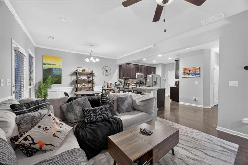3 bedroom, 3 bathroom, 1,788 sq ft townhouse under contract at 2530 Norwood Park Crossing, Doraville, GA 30340 — photo 7