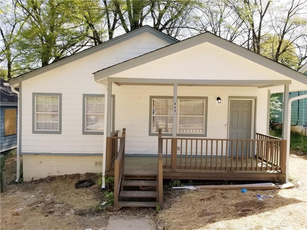 3 bedroom, 2 bathroom, 1,036 sq ft single family residence for rent at 968 Fern Avenue, Atlanta, GA 30315 for $2,375 a month — photo 2