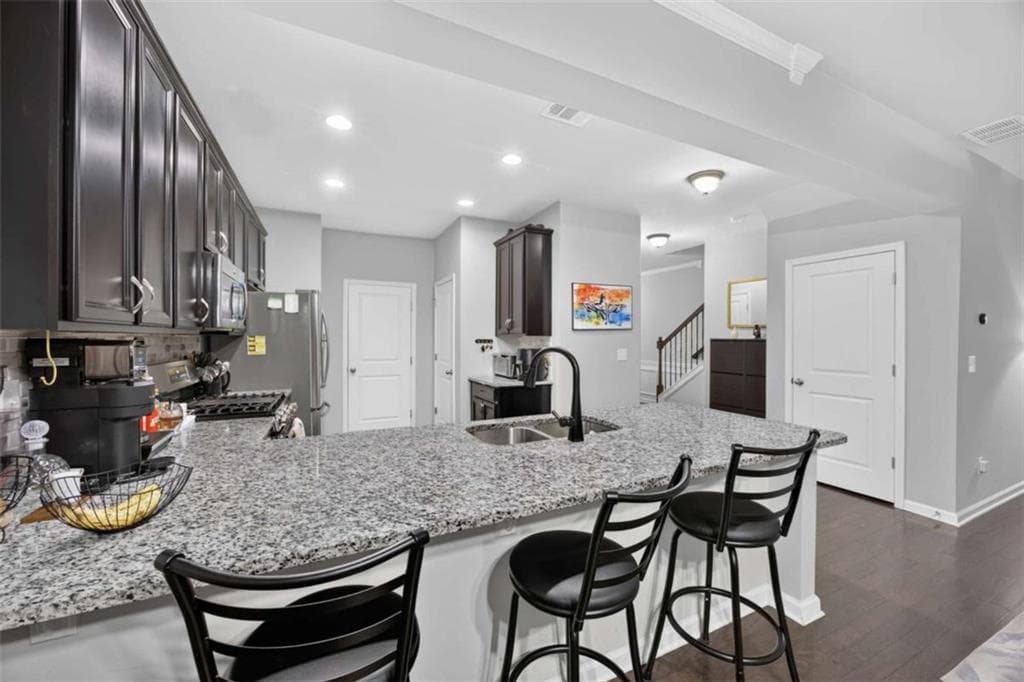 3 bedroom, 3 bathroom, 1,788 sq ft townhouse under contract at 2530 Norwood Park Crossing, Doraville, GA 30340 — photo 10