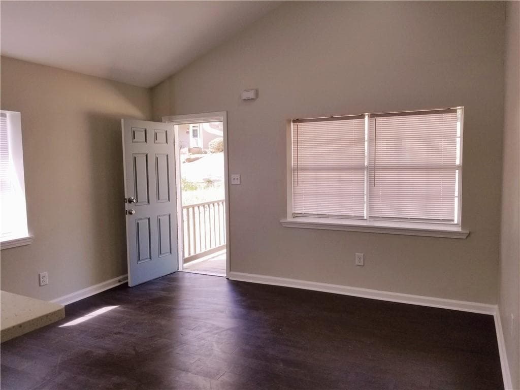 3 bedroom, 2 bathroom, 1,036 sq ft single family residence for rent at 968 Fern Avenue, Atlanta, GA 30315 for $2,375 a month — photo 5