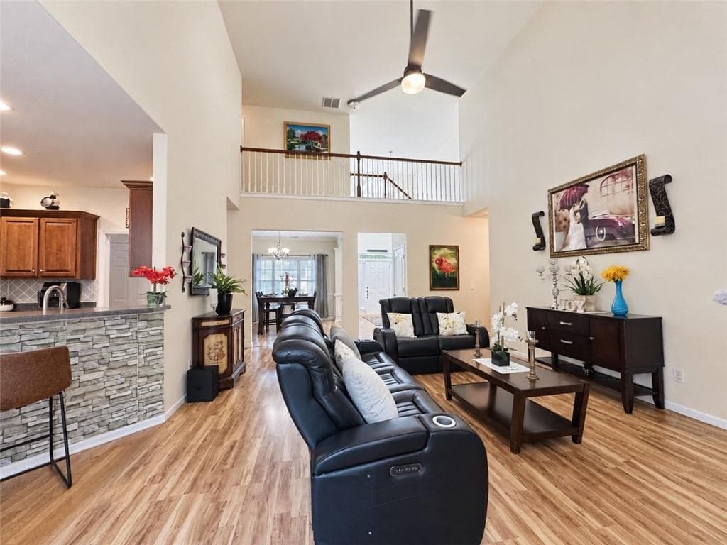 5 bedroom, 3 bathroom, 2,321 sq ft single family residence for sale at 1026 Mason Lee Ave, Loganville, GA 30052 — photo 9