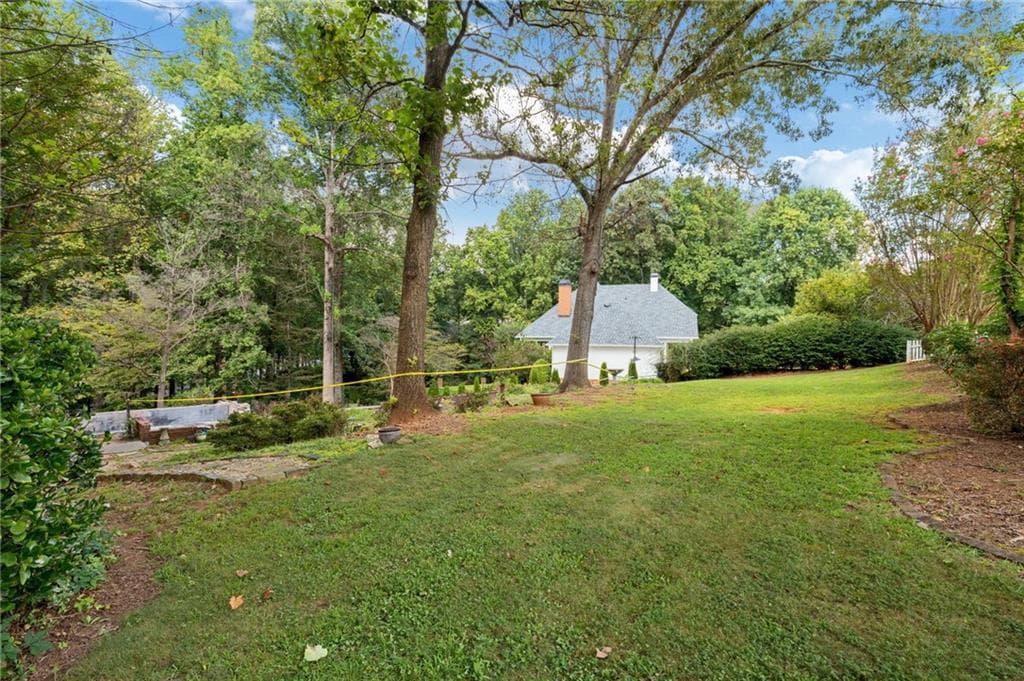 single family residence for sale at 3650 Club Drive, Kennesaw, GA 30144 — photo 10