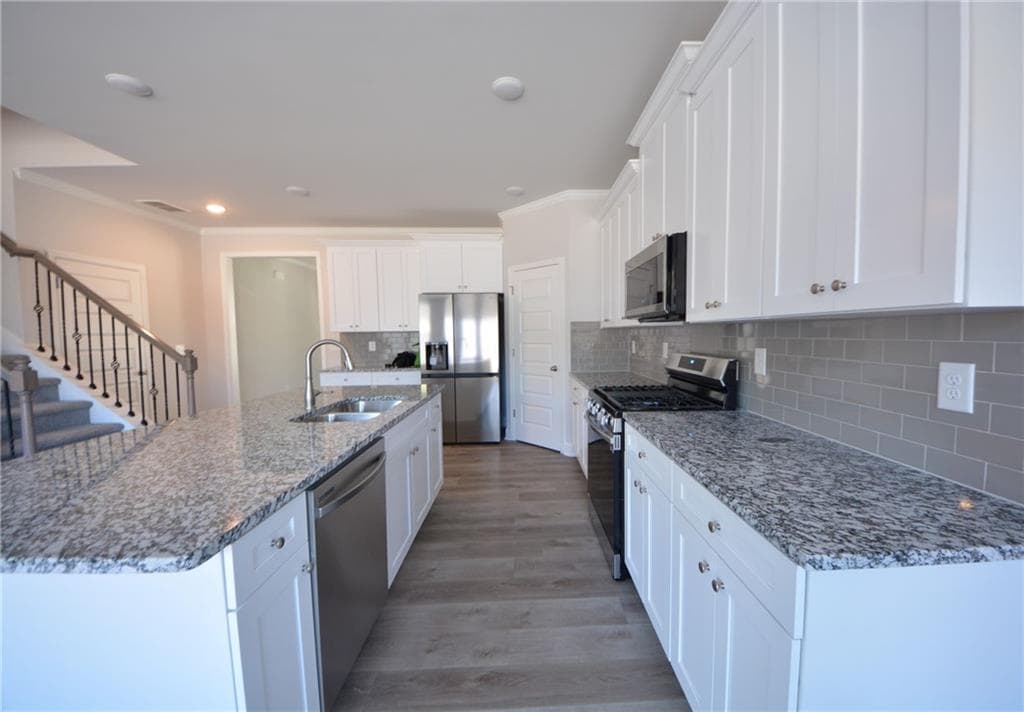 5 bedroom, 3 bathroom, 2,479 sq ft single family residence for rent at 246 Hellen Valley Drive, Braselton, GA 30517 for $2,500 a month — photo 10