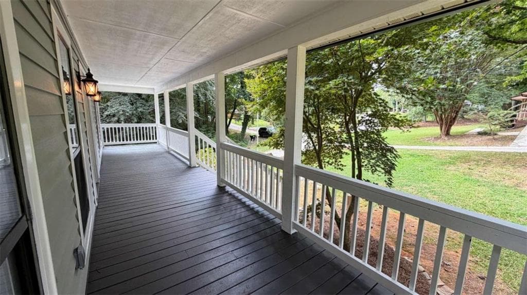 4 bedroom, 3 bathroom, 2,151 sq ft single family residence under contract at 39 Shadow Creek Drive, Villa Rica, GA 30180 — photo 5
