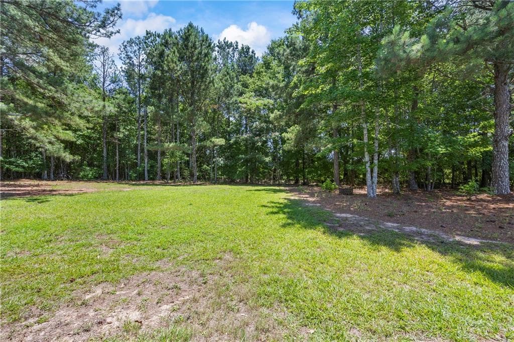 4 bedroom, 3 bathroom, 2,081 sq ft single family residence for sale at 1912 Hymer Court, Monroe, GA 30656 — photo 6