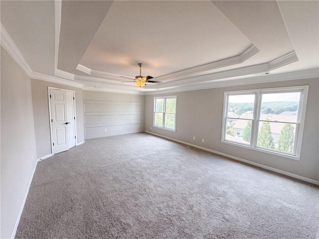 5 bedroom, 4 bathroom, 4,236 sq ft single family residence for sale at 7047 Tree House Way, Flowery Branch, GA 30542 — photo 4