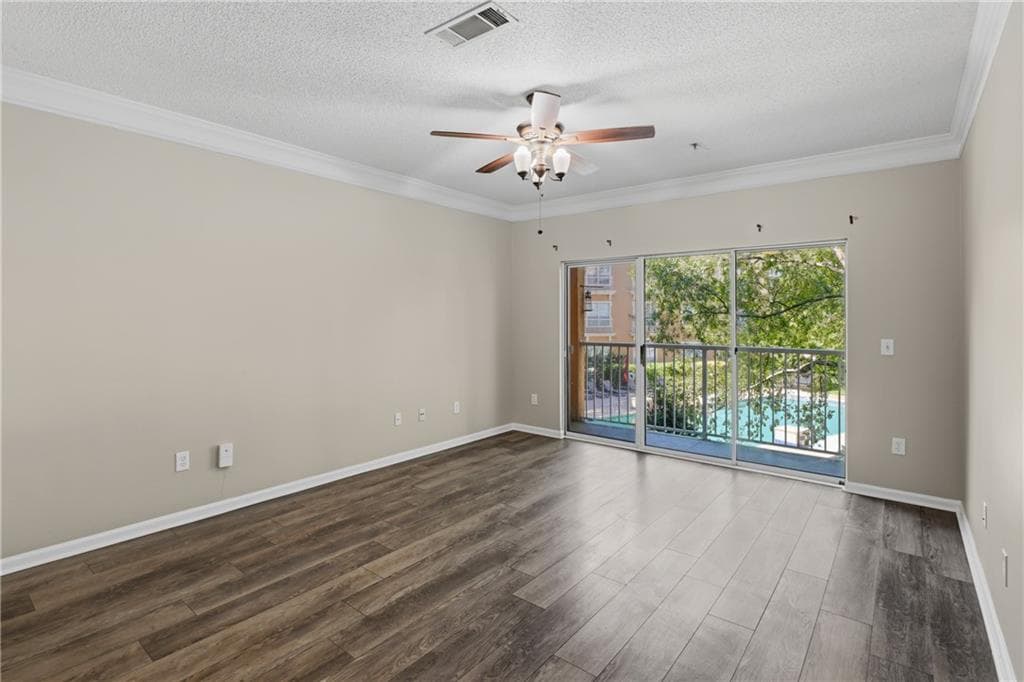 1 bedroom, 1 bathroom, 754 sq ft condominium for sale at 10 Perimeter Summit Boulevard 4220, Atlanta, GA 30319 — photo 6