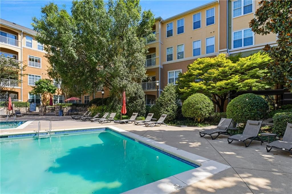 1 bedroom, 1 bathroom, 754 sq ft condominium for sale at 10 Perimeter Summit Boulevard 4220, Atlanta, GA 30319