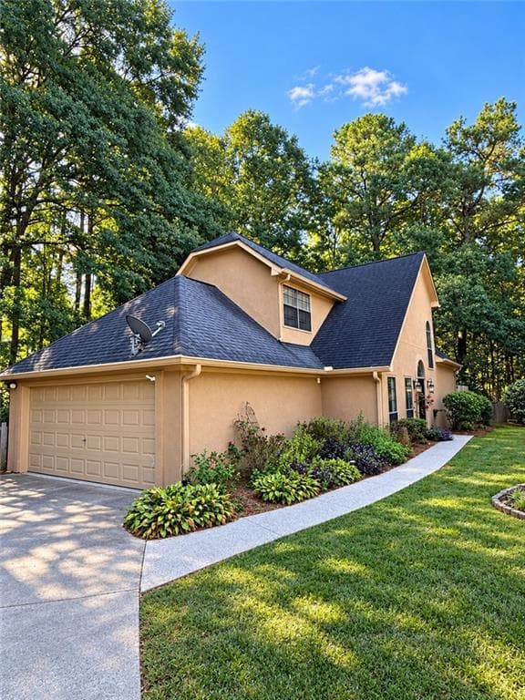 3 bedroom, 3 bathroom, 2,471 sq ft single family residence for sale at 270 Sweetwater Trace Trace, Alpharetta, GA 30076 — photo 2