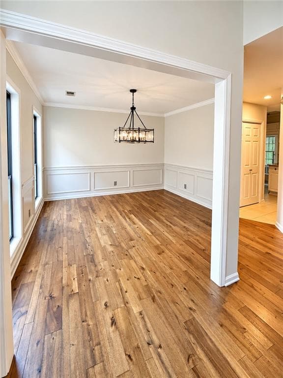 3 bedroom, 3 bathroom, 2,471 sq ft single family residence for sale at 270 Sweetwater Trace Trace, Alpharetta, GA 30076 — photo 7