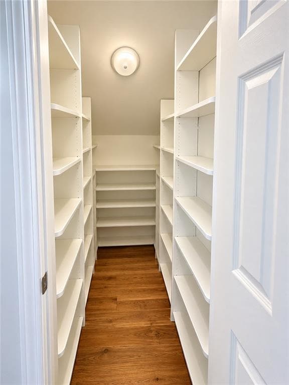 3 bedroom, 3 bathroom, 2,471 sq ft single family residence for sale at 270 Sweetwater Trace Trace, Alpharetta, GA 30076 — photo 9