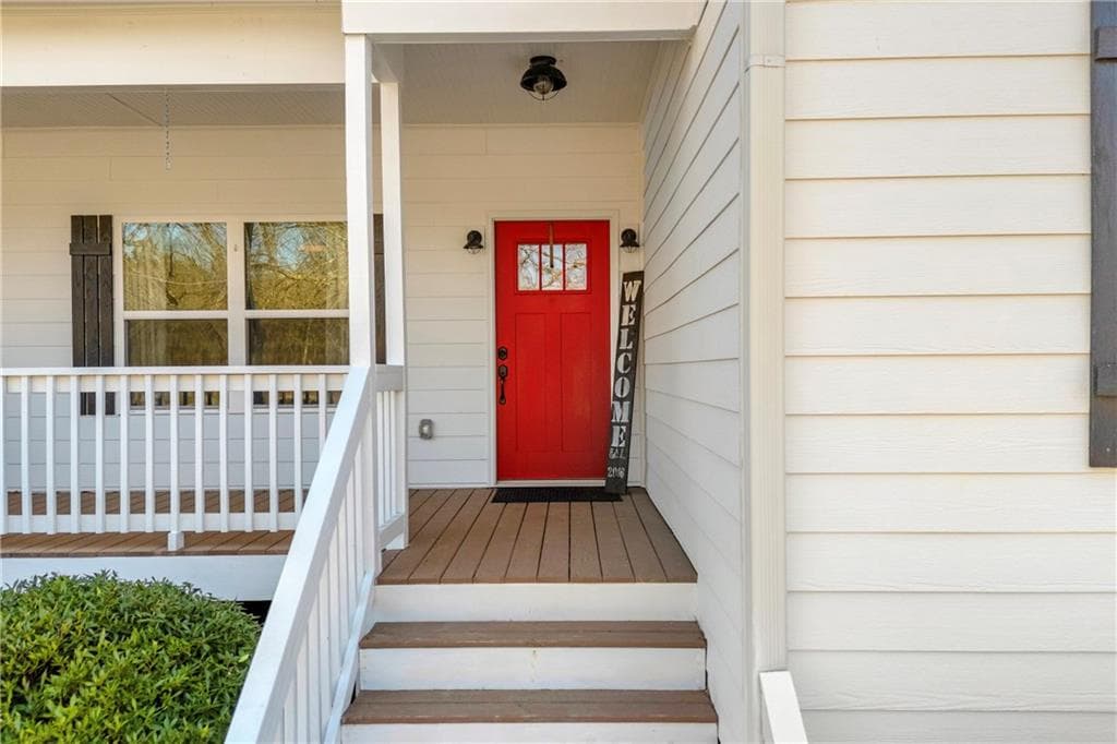 4 bedroom, 3 bathroom, 4,001 sq ft single family residence for sale at 3020 Meadow Trail, Loganville, GA 30052 — photo 8