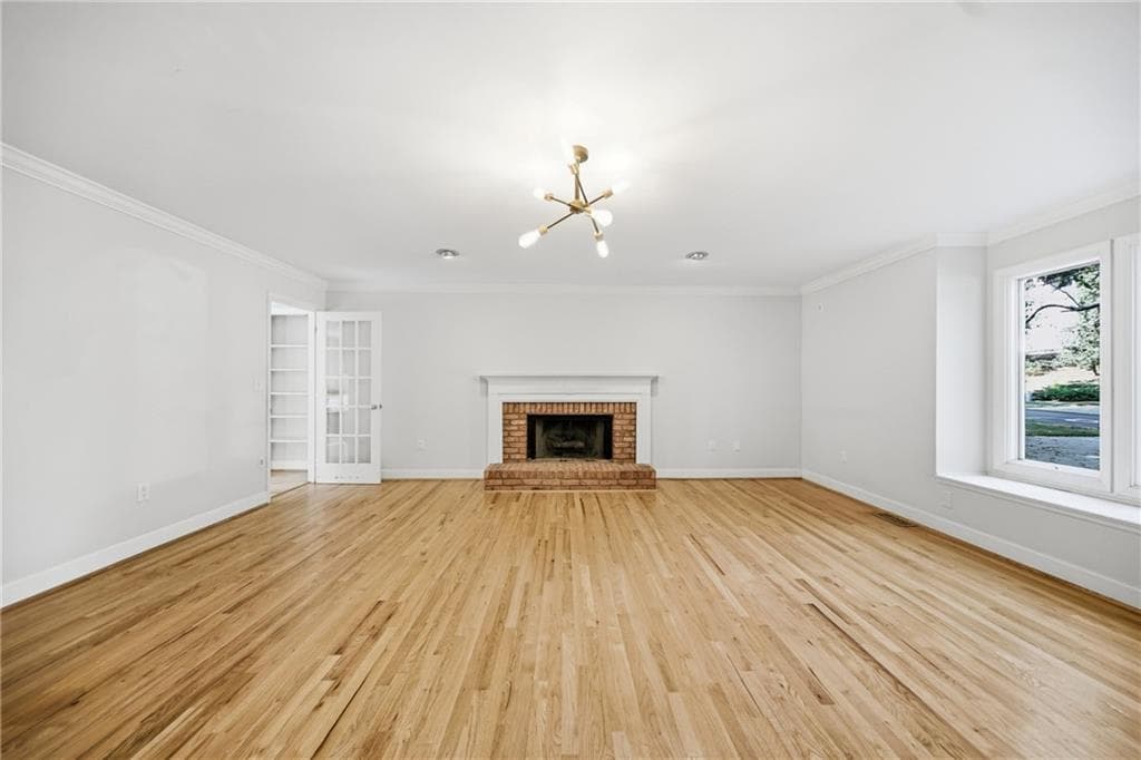 4 bedroom, 4 bathroom, 5,141 sq ft single family residence for sale at 3335 Trails End Road, Roswell, GA 30075 — photo 3