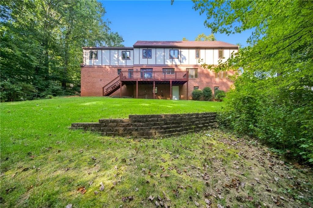 4 bedroom, 4 bathroom, 5,141 sq ft single family residence for sale at 3335 Trails End Road, Roswell, GA 30075 — photo 5